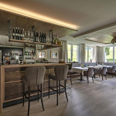 Hotel Restaurant Formarin Oberlech Kültér fotó