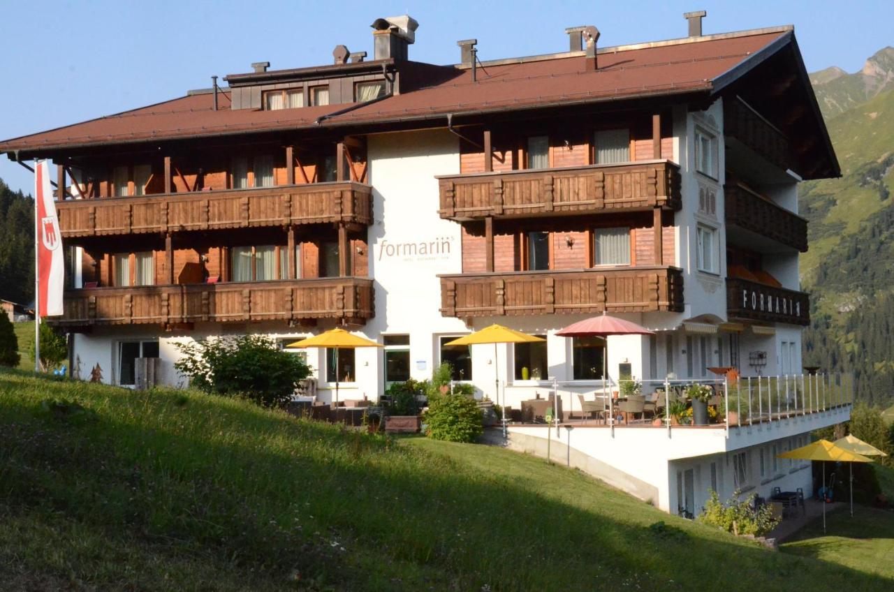 Hotel Restaurant Formarin Oberlech Kültér fotó