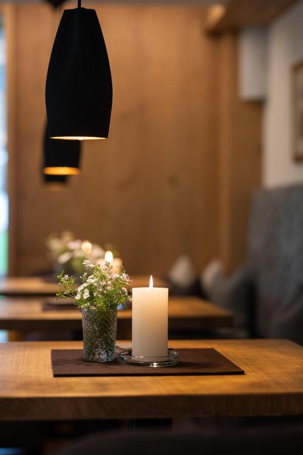 Hotel Restaurant Formarin Oberlech Kültér fotó