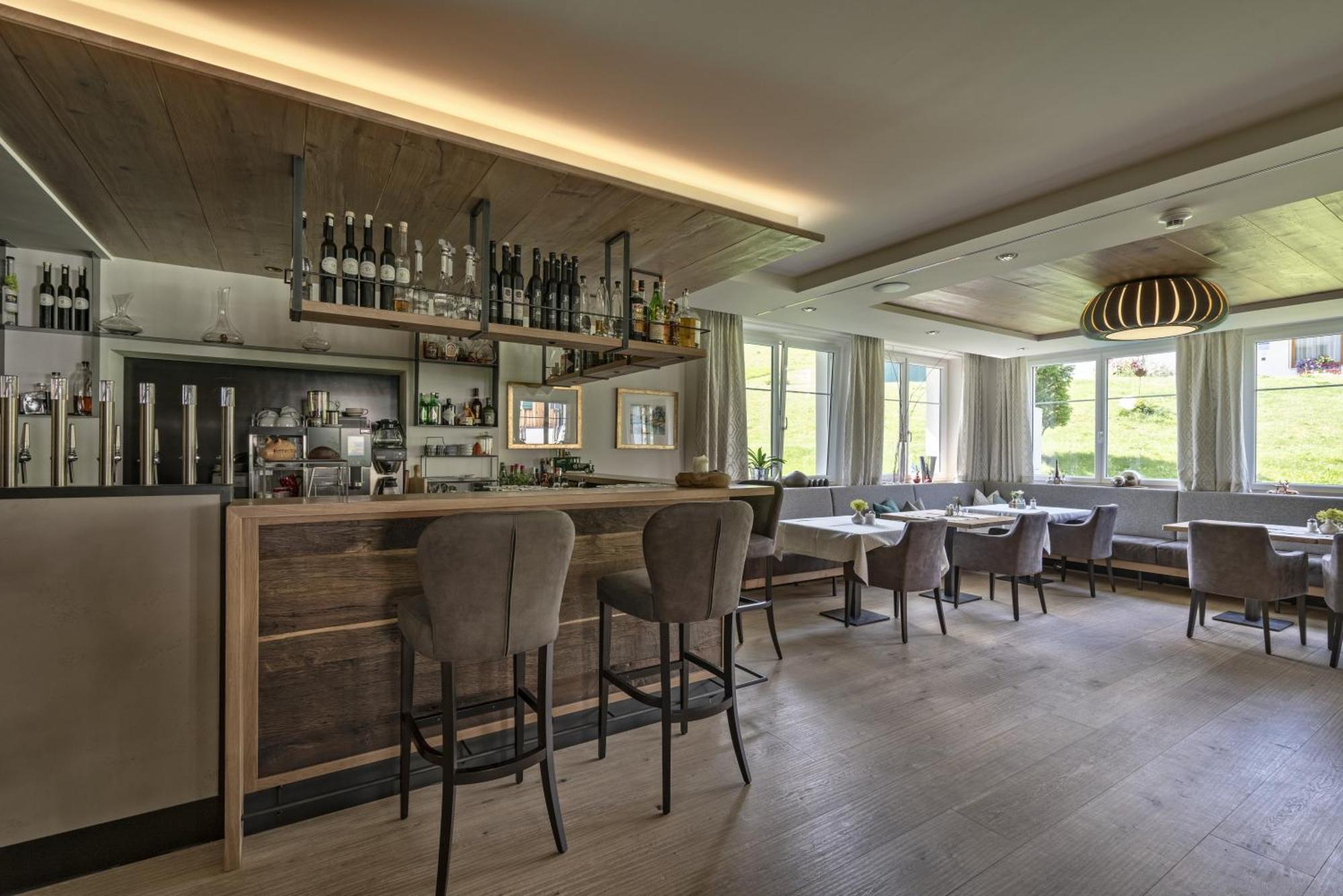 Hotel Restaurant Formarin Oberlech Kültér fotó