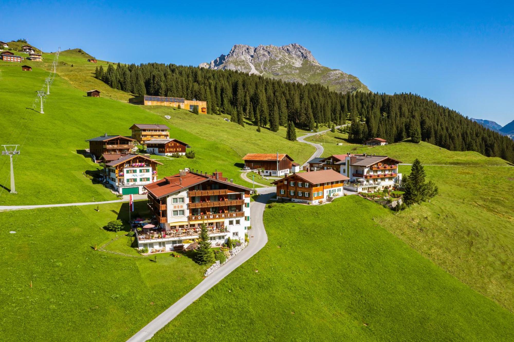 Hotel Restaurant Formarin Oberlech Kültér fotó
